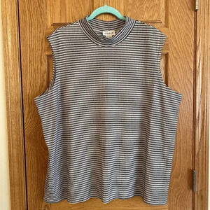Avenue Plus Sleeveless Black & Gray Striped Mock Neck Shirt 30 32
